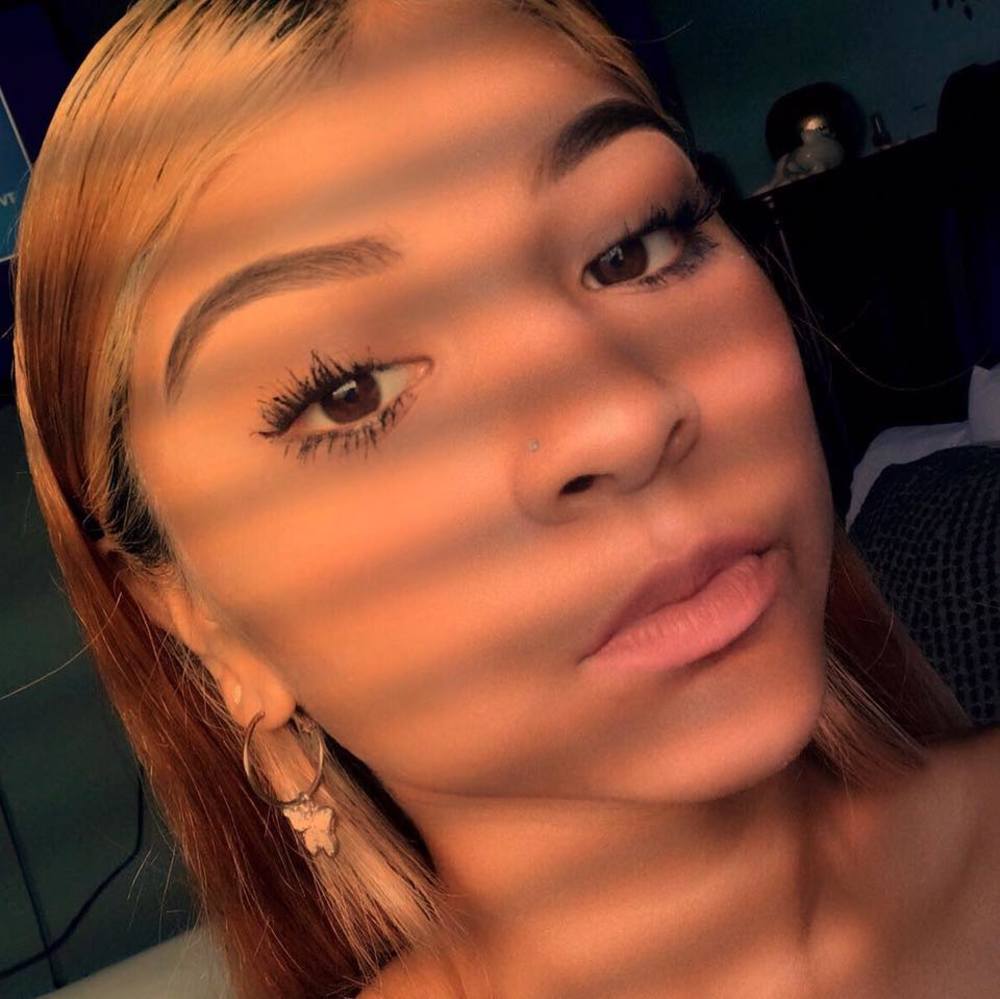 Meet your Posher, Laisha